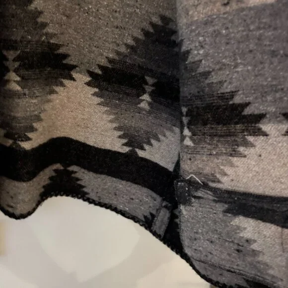 vintage pendleton inspired graphic vest size small / medium - Picture 8 of 9